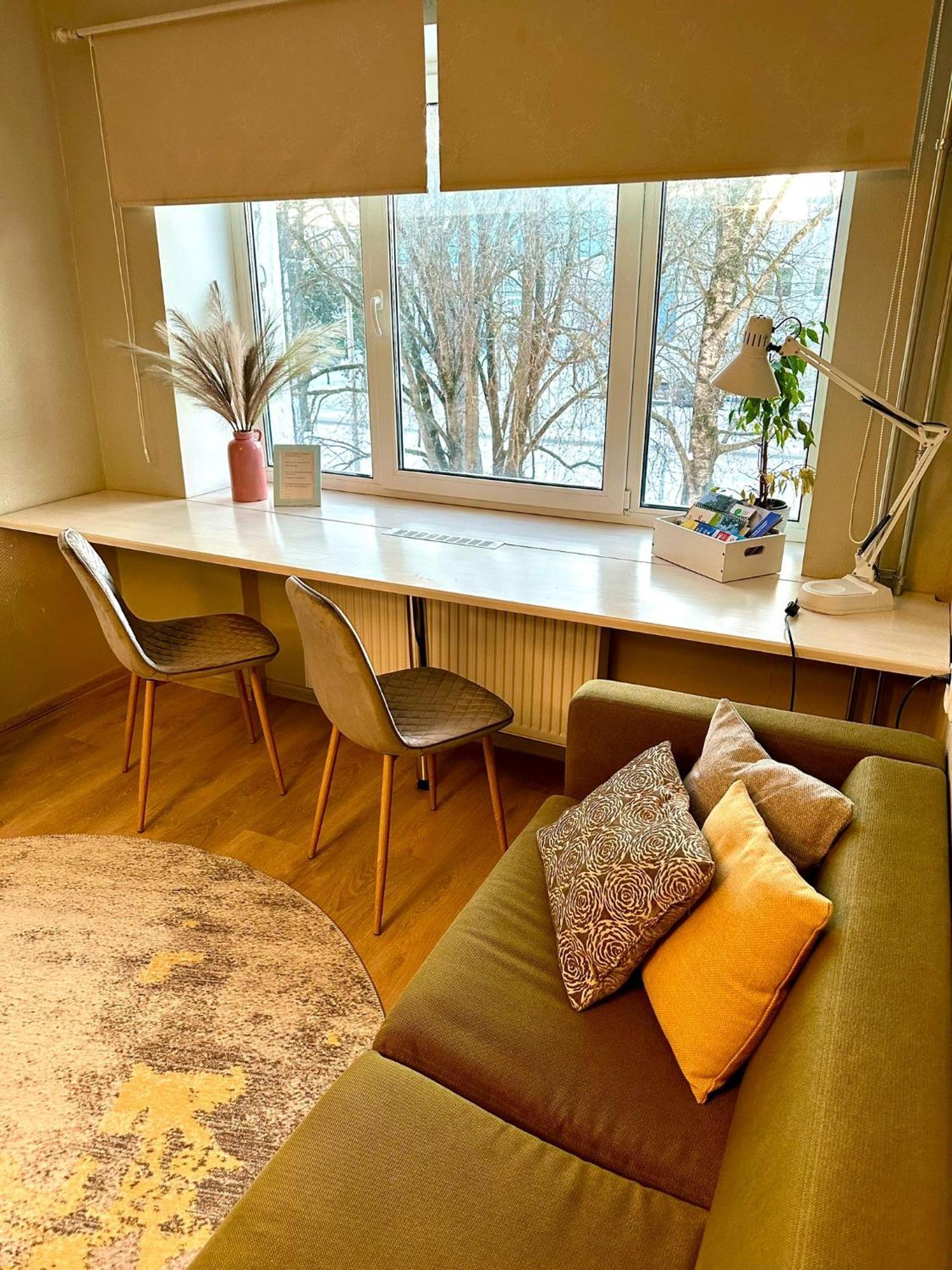 Sunny Apartment, 7 Min With Tram To The Old Town *
