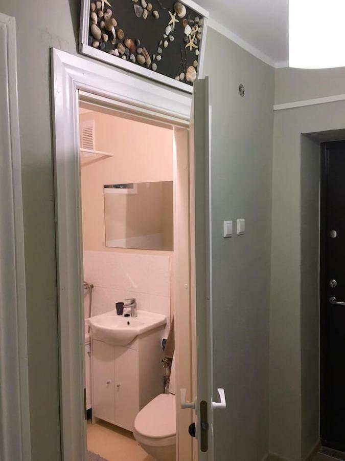 Sunny Apartment, 7 Min With Tram To The Old Town